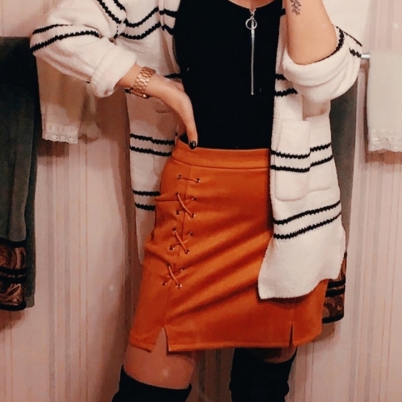 Statement Print High Waisted A Line Pencil Mini Skirt